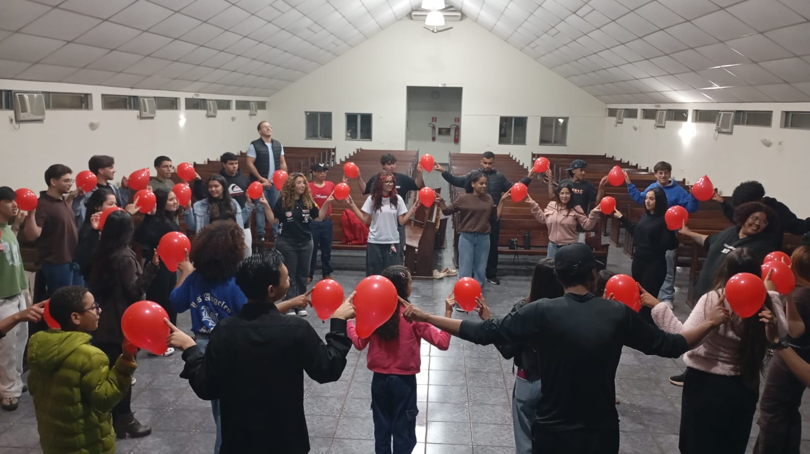 Encerramento do primeiro semestre das CÉLULAS DE JOVENS!